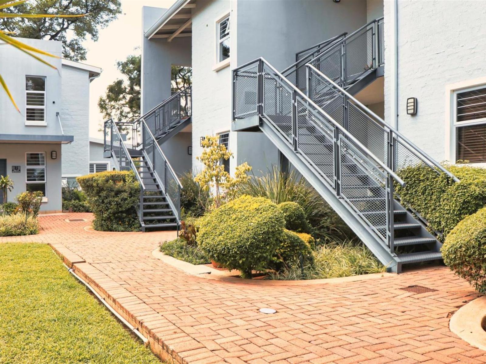 Apartments @ 125 Gaborone Exterior photo